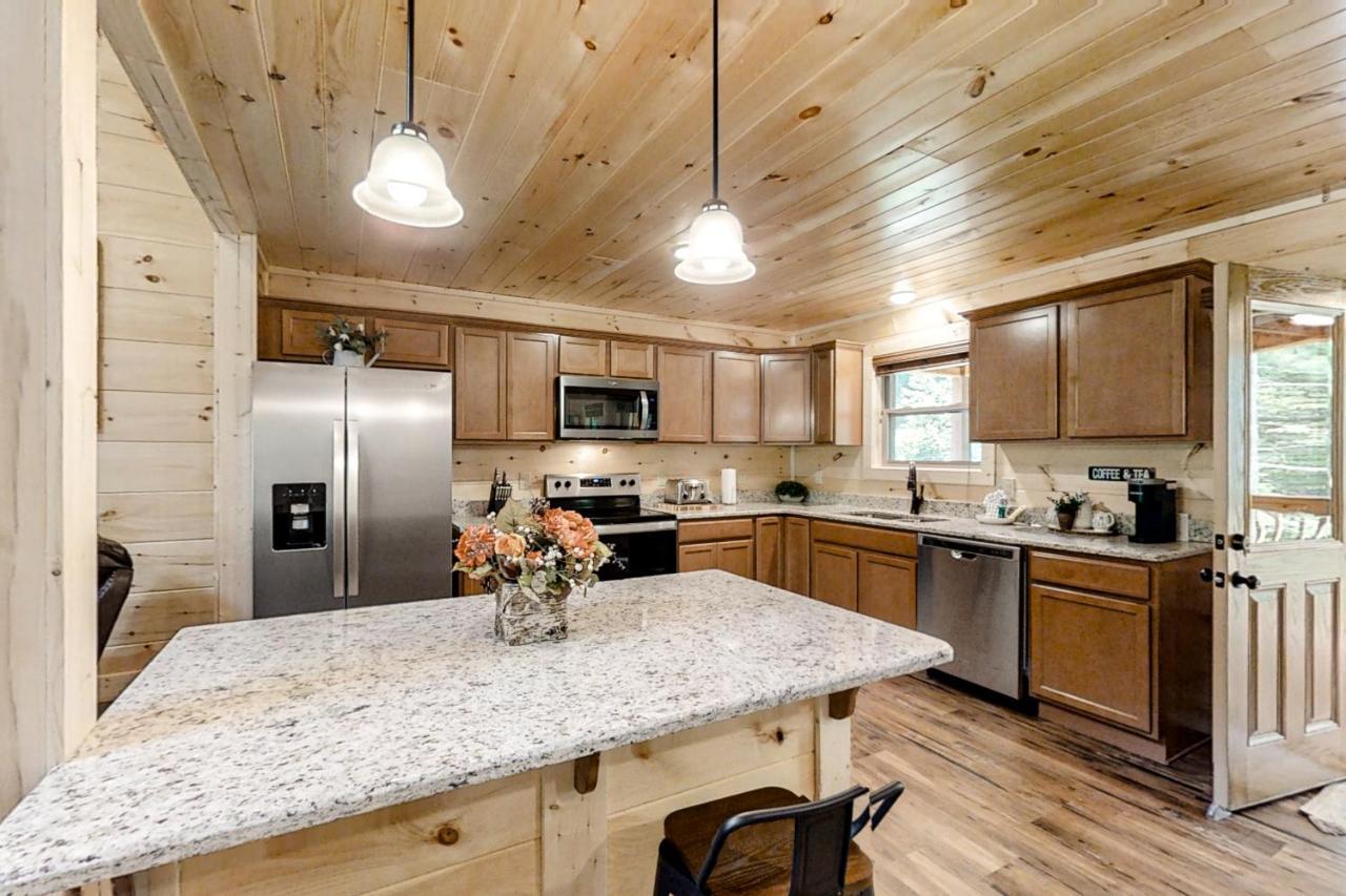 Misty Mountain Retreat Villa Sevierville Exterior foto