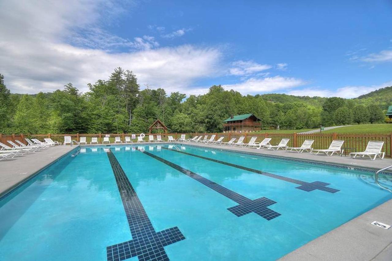 Misty Mountain Retreat Villa Sevierville Exterior foto